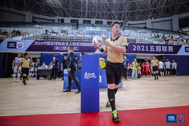 约基奇30+14+11掘金克尼克斯 独行侠大胜爵士